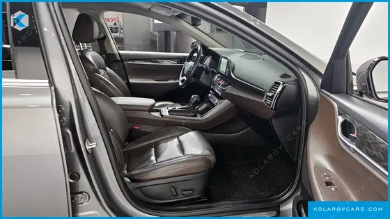 HYUNDAI GRANDEUR 2.4 PREMIUM