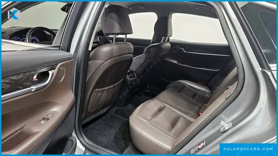 HYUNDAI GRANDEUR 2.4 PREMIUM