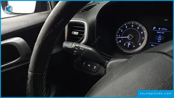 HYUNDAI VENUE 1.6 SMART