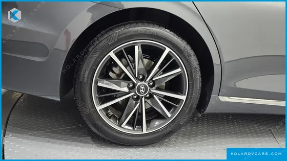 HYUNDAI GRANDEUR 2.5