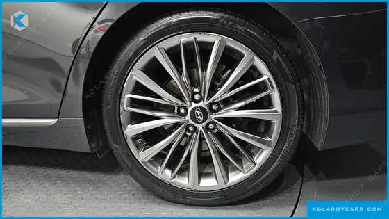 HYUNDAI GRANDEUR 2.4 PREMIUM