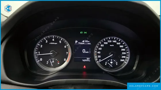 HYUNDAI GRANDEUR 2.4 PREMIUM