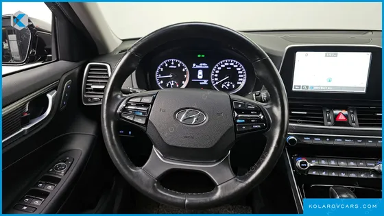 HYUNDAI GRANDEUR 2.4 PREMIUM