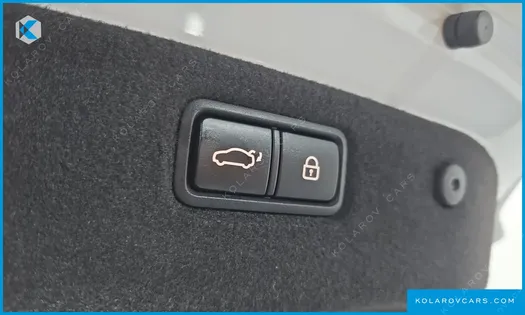 GENESIS G70 2.0T AWD