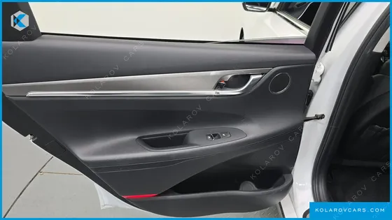 HYUNDAI GRANDEUR 3.0 LPI RENT CAR