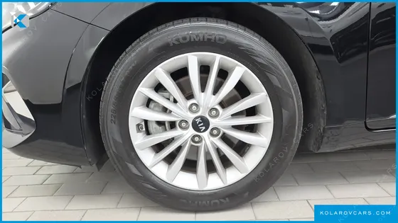 KIA K7 3.0 LPI TRENDY(RENTED CAR)