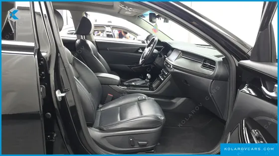 KIA K7 3.0 LPI TRENDY(RENTED CAR)