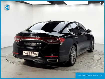 HYUNDAI GRANDEUR 2.4 PREMIUM