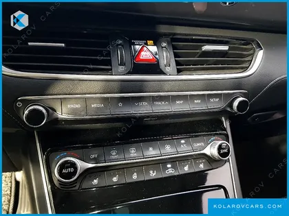 HYUNDAI GRANDEUR 2.4 PREMIUM