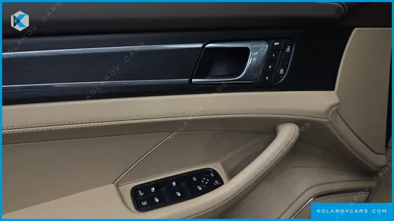 PORSCHE PANAMERA 2.9 AWD E-HYBRID PLATINUM EDITION