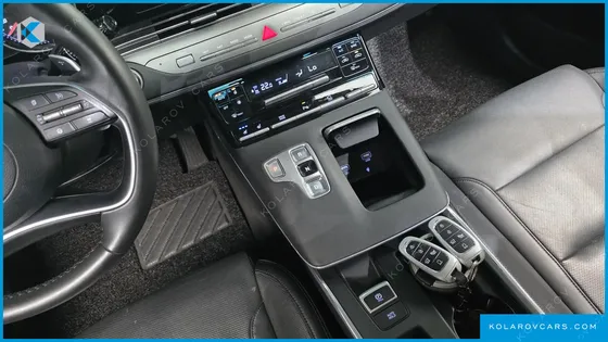 HYUNDAI GRANDEUR 3.0 LPI RENT CAR