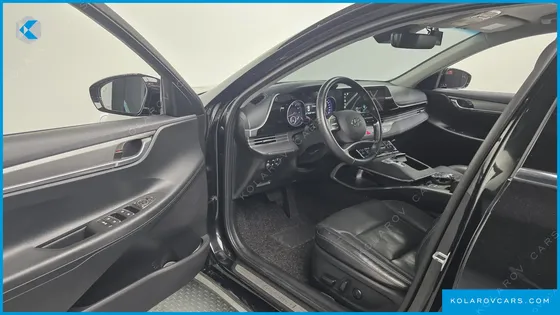 HYUNDAI GRANDEUR 3.0 LPI RENT CAR