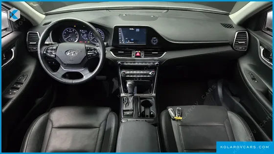 HYUNDAI GRANDEUR 3.0 LPI MODERN (RENTAL CAR)