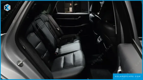 HYUNDAI GRANDEUR 3.0 LPI MODERN (RENTAL CAR)