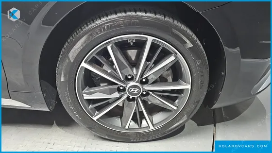 HYUNDAI GRANDEUR 2.5