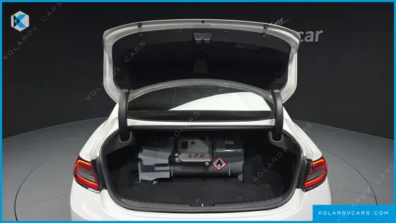HYUNDAI GRANDEUR 3.0 LPI MODERN BASIC (RENTAL CAR)