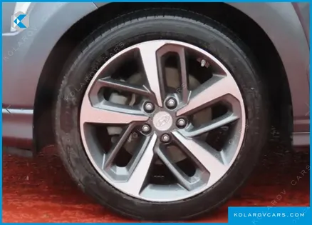 HYUNDAI KONA 1.6 TURBO 2WD