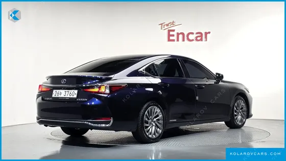 LEXUS ES EXECUTIVE