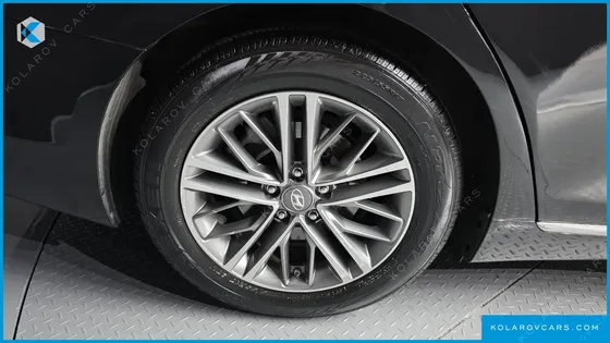 HYUNDAI GRANDEUR 2.4 PREMIUM