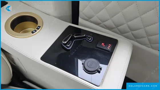 KIA CARNIVAL GASOLINE 9-SEATER LIMOUSINE(SPECIAL VEHICLE)