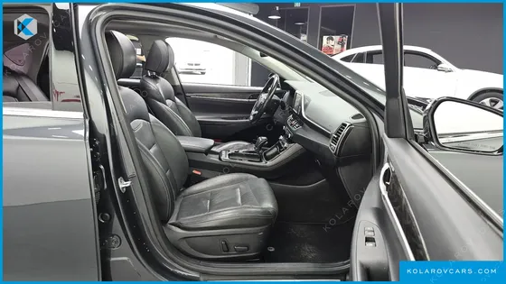 HYUNDAI GRANDEUR 3.0 LPI MODERN (RENTAL CAR)