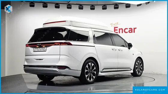 KIA CARNIVAL DIESEL 9-SEATER HI-LIMOUSINE