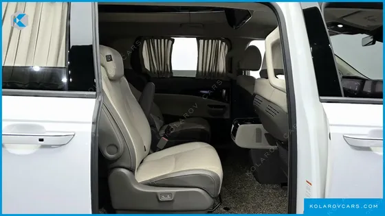 KIA CARNIVAL DIESEL 9-SEATER HI-LIMOUSINE
