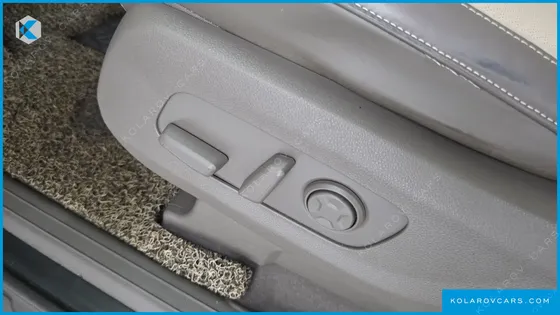 KIA CARNIVAL DIESEL 9-SEATER HI-LIMOUSINE