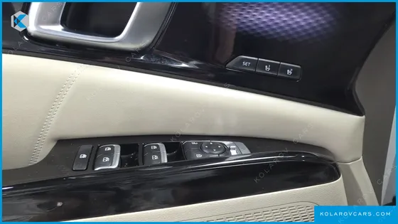 KIA CARNIVAL DIESEL 9-SEATER HI-LIMOUSINE