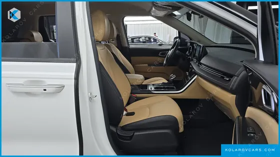 KIA CARNIVAL DIESEL 9-SEATER PRESTIGE