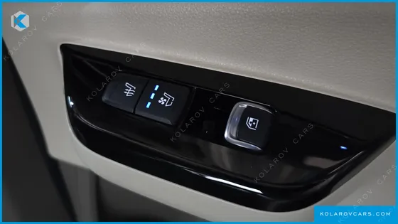 KIA CARNIVAL GASOLINE 9-SEATER HI-LIMOUSINE