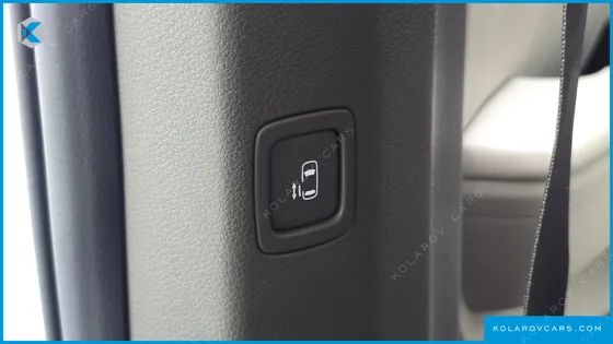 KIA CARNIVAL GASOLINE 9-SEATER HI-LIMOUSINE