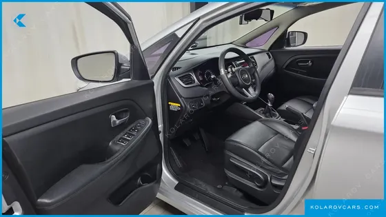 KIA CARENS 2.0 LPI LUXURY