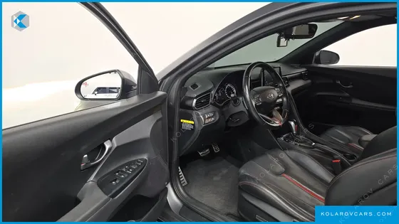 HYUNDAI VELOSTER 1.6 TURBO SPORT