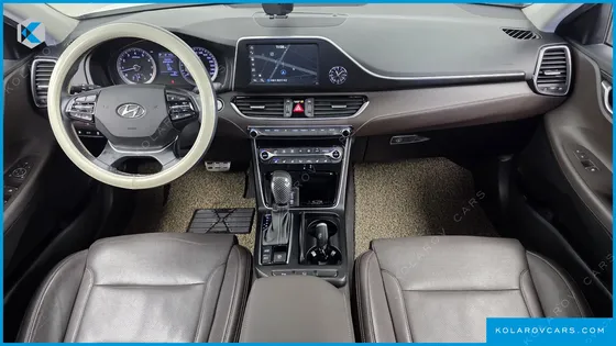 HYUNDAI GRANDEUR 3.0 PREMIUM
