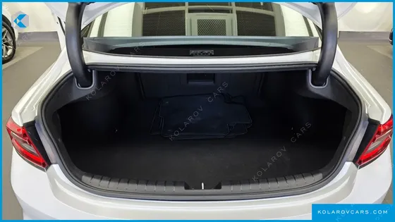 HYUNDAI GRANDEUR 3.0 PREMIUM