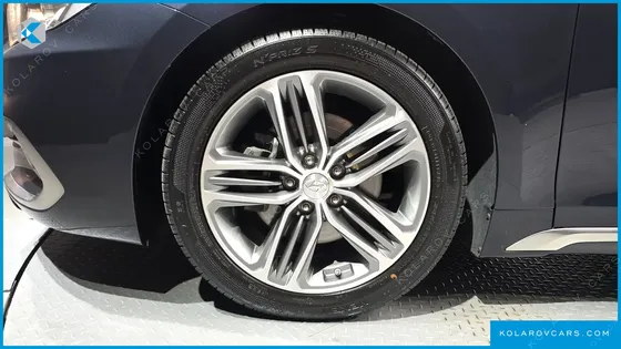 HYUNDAI GRANDEUR 2.4 PREMIUM