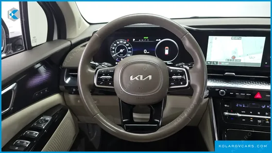 KIA CARNIVAL DIESEL 9-SEATER HI-LIMOUSINE
