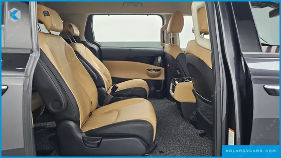 KIA CARNIVAL GASOLINE 9-SEATER NOBLESSE