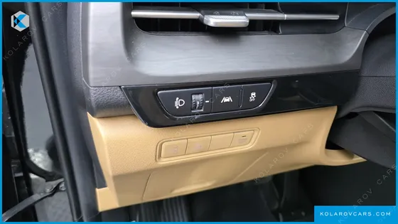 KIA CARNIVAL DIESEL 9-SEATER PRESTIGE