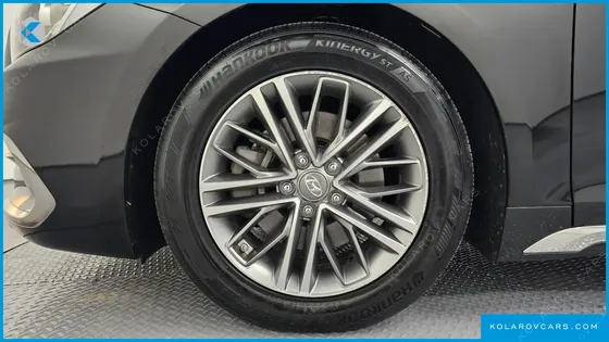 HYUNDAI GRANDEUR 2.4 PREMIUM