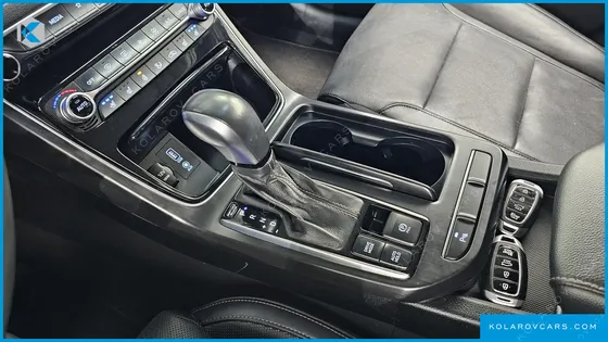 HYUNDAI GRANDEUR 2.4 PREMIUM