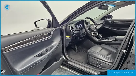 HYUNDAI GRANDEUR 2.4 PREMIUM