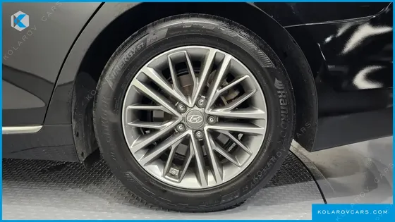 HYUNDAI GRANDEUR 2.4 PREMIUM