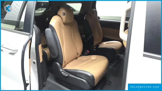 KIA CARNIVAL DIESEL 9-SEATER PRESTIGE
