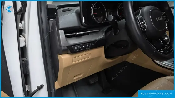 KIA CARNIVAL DIESEL 9-SEATER PRESTIGE