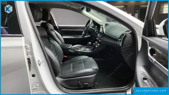 HYUNDAI GRANDEUR 2.2 DIESEL PREMIUM