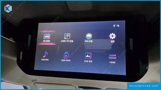 KIA CARNIVAL GASOLINE 9-SEATER HI-LIMOUSINE