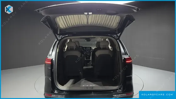 KIA CARNIVAL GASOLINE 9-SEATER HI-LIMOUSINE