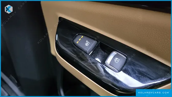 KIA CARNIVAL DIESEL 9-SEATER NOBLESSE